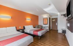 Motel 6 Omaha, NE - Central