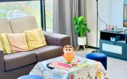 Crayon ShinChan 3R2B SeaView Suite 