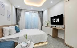 Condo with kitchen near West Lake 2