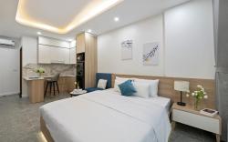 Condo with kitchen near West Lake 4