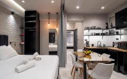 Melina's Urban Luxury Apt in Chania centre