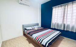 Kota Kemuning 3BR 7pax quayside