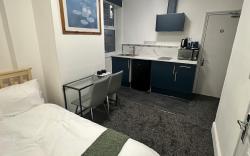 Room 5 NG3 2AZ