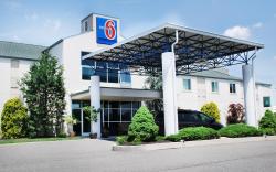 Motel 6 Pottstown, PA