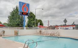 Motel 6 Portland, OR - Central