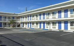 Motel 6 10461, AZ - Airport - 24th Street