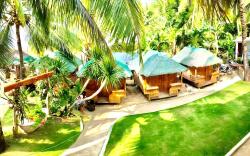 Seafront Bamboo House (101)