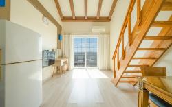 Gangneung Windmill Pension (Pet friendly)