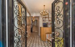 Cirrus Suites