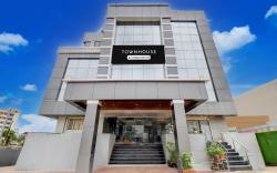 Super Townhouse Chakan MIDC Pune Formerly Renuka Executive