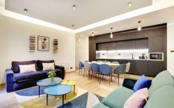 Spacious apartment - 2B/10P - AC - MARAIS