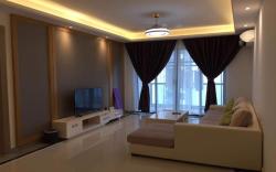 R&F Mall Homestay [JBCC, City Square, CIQ]