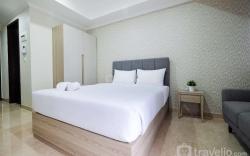 Minimalist Studio Menteng Park Apt By Travelio