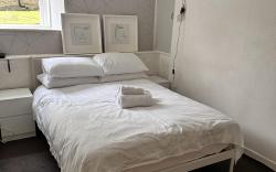 Springbank Garden Apartment