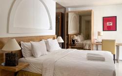 Green Leaf Villa ( 1 Bedroom pool Villa with Minimum Stay 2 Nights )