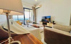 Amberside 3R3B Suite | 18th Floor Serenity @ 11pax
