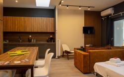 Dioroh Suites Meteora, 304