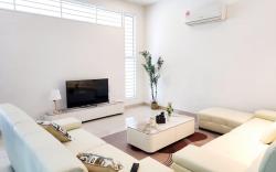 Iskandar Puteri Homestay (Nr. Stadium, & Legoland)