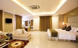 West Hotel