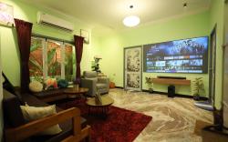 LA PLAGE LUXE - Luxury Homestay 5min Walk Beach 