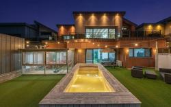 Gangneung Taurus Pension