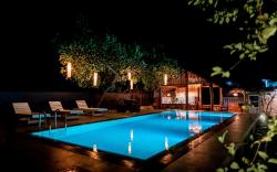 Hilltop Villas