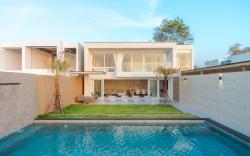 9910 stay pool villa Cha-am บ้านติดทะเล ชะอำ