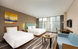 Holiday Inn Express Hangzhou Huanglong By IHG