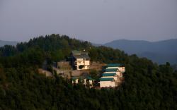 Woodsmoke Retreat