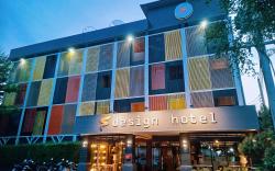 The S Hotel