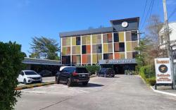 The S Hotel