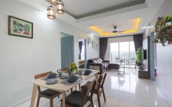 Goodlife Paradise Emerald Avenue Suite 