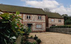 Nixey Cottage - From £250 Per Night