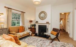 Badgemore Cottage - From £250 Per Night