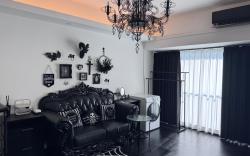 Ophelia's Gothic loft apartment 