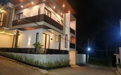Papi Villa O3