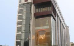 D Grand Hotel