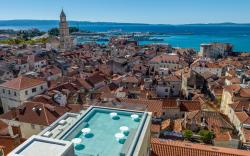 Cornaro Hotel