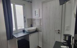 Athina Central Apartment