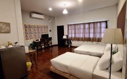 INCM Guesthouse (Room3)