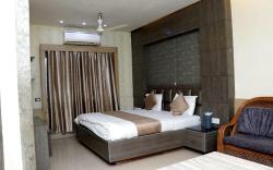 Hotel Mukund palace