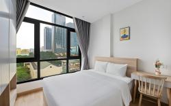 Aparment with Lotte Hanoi View 8