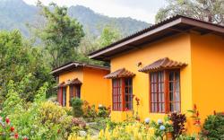El Santuario Ecolodge - Hotel & Dorms