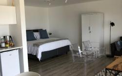 Karee Manor Guesthouse