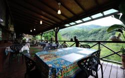 shinmingshan holiday inn