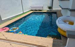 A A Pool villa
