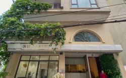 Stunning Ba Mau Lake View Apartment (4th Floor)