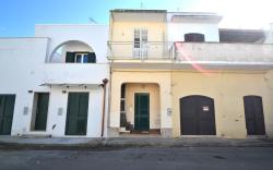 Alba two-room air-conditioned holiday home for 4 guests