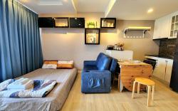 Finn RooM Plus @The Patio condo A