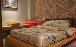 Long homestay